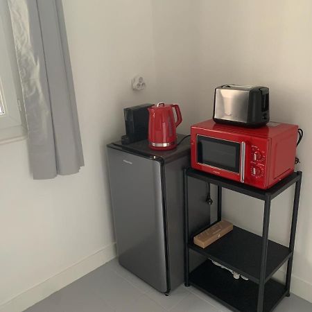 Studio Perfect For 2 Adults And 1 Kid, And Up To 2 Kids - Jourdain 20E, 25Mn To Louvre Via Line M11 Paris Exterior foto